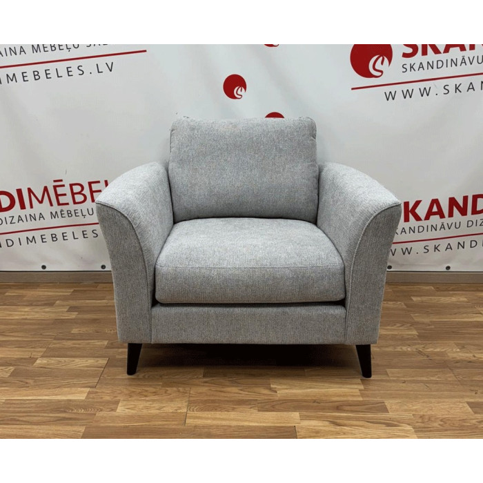 Kėdė Nina (Ekspozicija) Kėdė Nina (Ekspozicija)